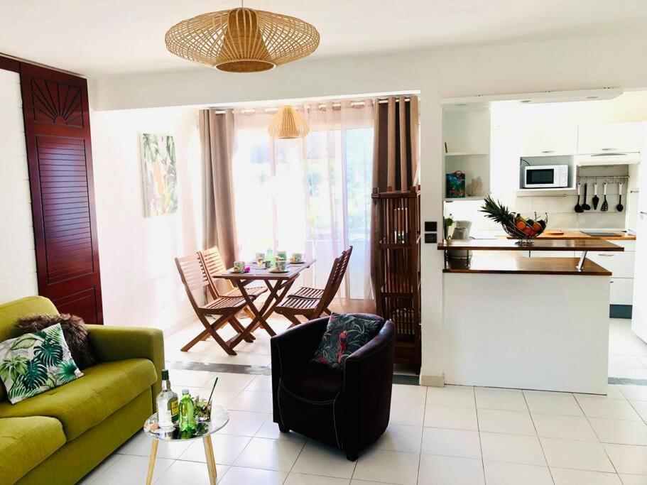 Hamo Tropical Piscine Proche Plage Apartamento Sainte-Anne Exterior foto